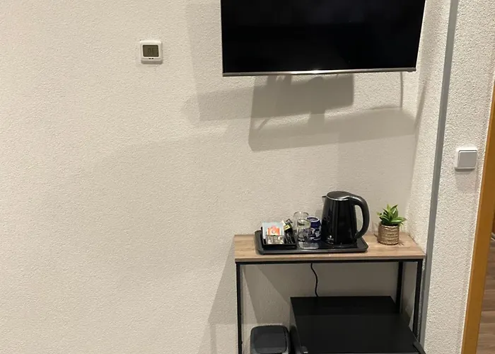 Гостевой дом Und Bernburger Point